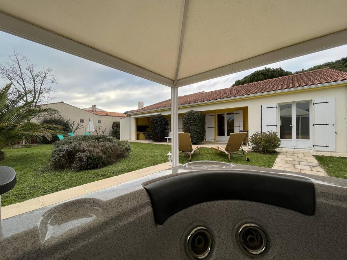 Grande Maison Familiale Avec Spa, Plage A Proximite, Jardin Et Parking - 10 Couchages - Fr-1-246A-153 Esterno foto
